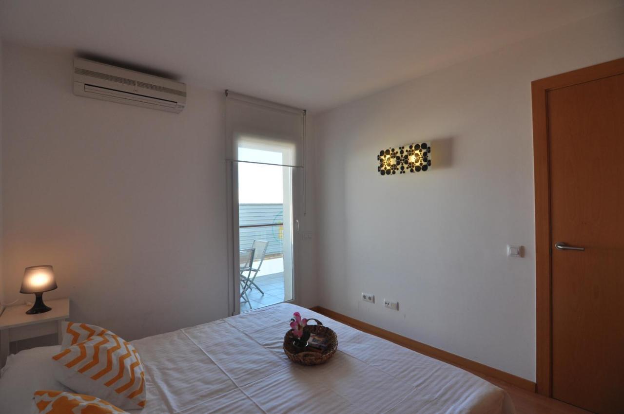 Rnet - 206 Apartments Roses Porto Mar エクステリア 写真